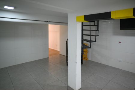 Casa à venda com 261m², 3 quartos e 2 vagas Casa à venda com 261m², 3 quartos e 2 vagasCozinha 2