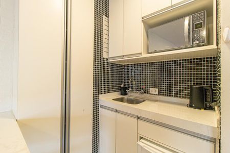 Studio de kitnet/studio para alugar com 1 quarto, 37m² em Centro Cívico, Curitiba