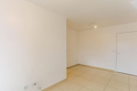 Sala de apartamento à venda com 2 quartos, 56m² em Taboão, São Bernardo do Campo