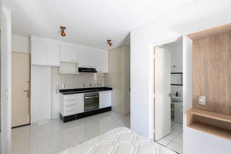 Kitnet/Studio para alugar com 1 quarto, 32m² em República, São Paulo