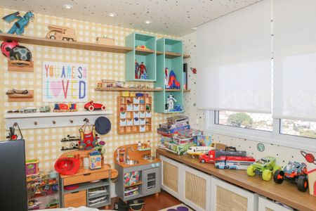 Apartamento para alugar com 241m², 4 quartos e 3 vagas Apartamento para alugar com 241m², 4 quartos e 3 vagasQuarto
