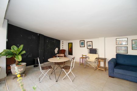 Apartamento à venda com 110m², 4 quartos e 1 vaga Apartamento à venda com 110m², 4 quartos e 1 vagaÁrea Comum - Espaço de Convivência