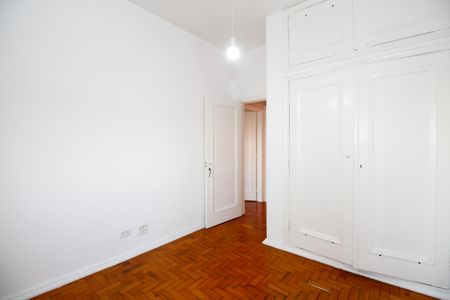 Apartamento à venda com 110m², 4 quartos e 1 vaga Apartamento à venda com 110m², 4 quartos e 1 vagaQuarto 2
