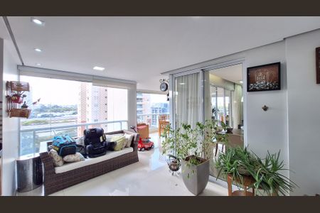 Apartamento à venda com 187m², 3 quartos e 3 vagas Apartamento à venda com 187m², 3 quartos e 3 vagasVaranda