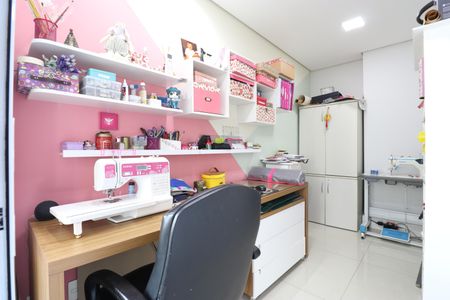 Apartamento à venda com 187m², 3 quartos e 3 vagasEscritório