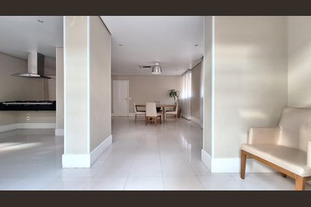 Apartamento à venda com 187m², 3 quartos e 3 vagas Apartamento à venda com 187m², 3 quartos e 3 vagasÁrea gourmet