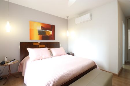 Apartamento à venda com 187m², 3 quartos e 3 vagasSuíte 1