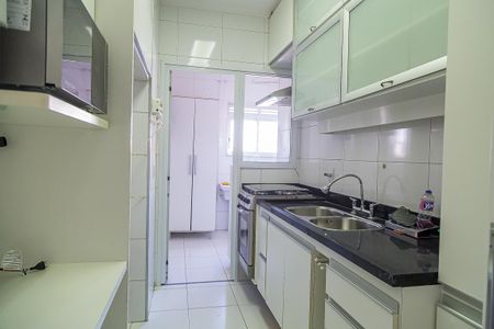 Apartamento à venda com 79m², 2 quartos e 2 vagas Apartamento à venda com 79m², 2 quartos e 2 vagasCozinha