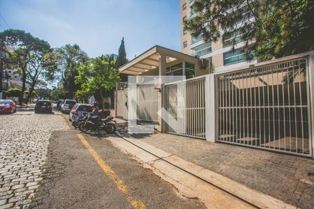 Apartamento à venda com 79m², 2 quartos e 2 vagas Apartamento à venda com 79m², 2 quartos e 2 vagasFachada