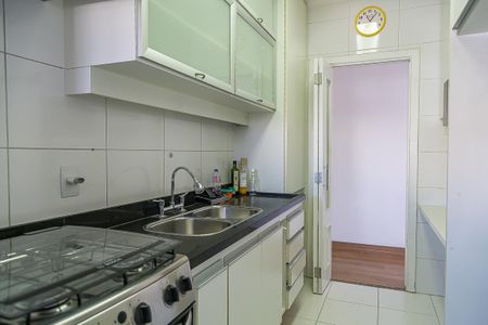 Apartamento à venda com 79m², 2 quartos e 2 vagas Apartamento à venda com 79m², 2 quartos e 2 vagasCozinha
