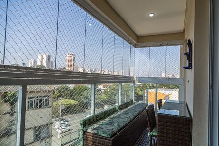 Apartamento à venda com 79m², 2 quartos e 2 vagas Apartamento à venda com 79m², 2 quartos e 2 vagasVaranda