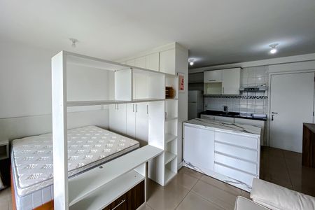 Studio de kitnet/studio para alugar com 1 quarto, 50m² em Cambuci, São Paulo