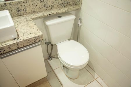 Apartamento à venda com 58m², 2 quartos e 1 vagaBanheiro da Suíte 1