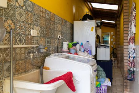 Casa à venda com 167m², 3 quartos e 2 vagas Casa à venda com 167m², 3 quartos e 2 vagasÁrea de Serviço