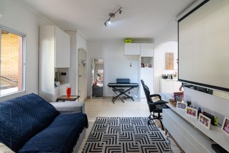 Casa à venda com 167m², 3 quartos e 2 vagas Casa à venda com 167m², 3 quartos e 2 vagasSala