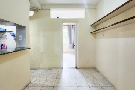 Sala de apartamento para alugar com 1 quarto, 27m² em Santa Teresa, Rio de Janeiro