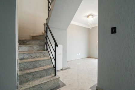 Apartamento à venda com 214m², 3 quartos e 4 vagasSala