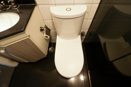 Apartamento à venda com 214m², 3 quartos e 4 vagasBanheiro Social