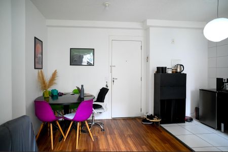 Sala de apartamento para alugar com 2 quartos, 40m² em Jardim São Savério, São Paulo