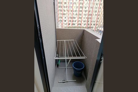 Studio para alugar com 30m², 1 quarto e 1 vaga Studio para alugar com 30m², 1 quarto e 1 vagaVaranda