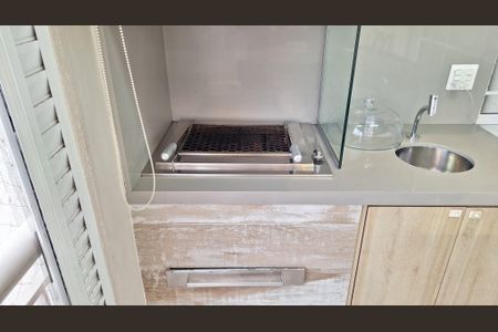 Apartamento à venda com 94m², 3 quartos e 2 vagasChurrasqueira