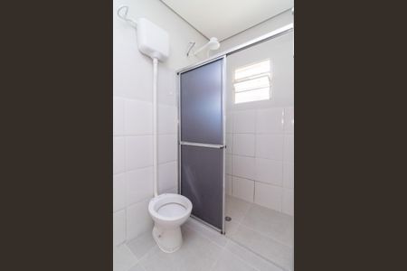 Banheiro de casa de condomínio para alugar com 1 quarto, 60m² em Penha de França, São Paulo