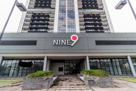 Apartamento à venda com 38m², 0 quarto e 1 vaga Apartamento à venda com 38m², 0 quarto e 1 vagaFachada