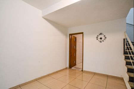 Sala de casa para alugar com 2 quartos, 125m² em Campestre, Santo André