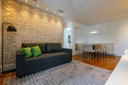 Sala de apartamento à venda com 2 quartos, 56m² em Pinheiros, São Paulo