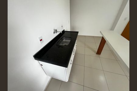 Apartamento à venda com 43m², 1 quarto e 1 vagaSala/Cozinha