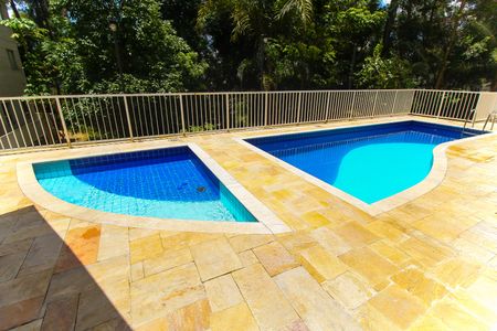 Apartamento à venda com 54m², 2 quartos e 1 vaga Apartamento à venda com 54m², 2 quartos e 1 vagaPiscina