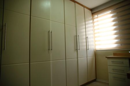 Apartamento à venda com 47m², 2 quartos e 1 vagaQuarto 2