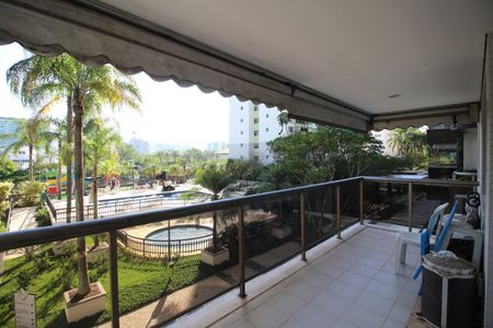 Apartamento à venda com 117m², 3 quartos e 2 vagasVaranda da Sala