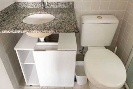 Banheiro Social de apartamento para alugar com 1 quarto, 47m² em Vila Buarque, São Paulo