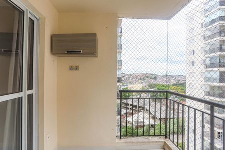 Varanda da sala de apartamento para alugar com 2 quartos, 70m² em Centro, Diadema