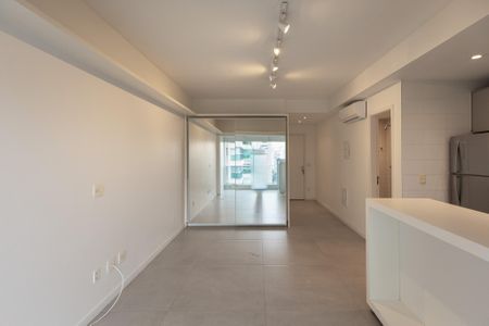 Sala de apartamento para alugar com 1 quarto, 35m² em Itaim Bibi, São Paulo