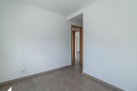 Suíte de apartamento para alugar com 2 quartos, 65m² em Santa Cecilia, Porto Alegre
