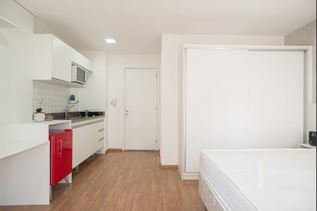 Studio para alugar com 28m², 1 quarto e sem vaga Studio para alugar com 28m², 1 quarto e sem vagaSala/Quarto