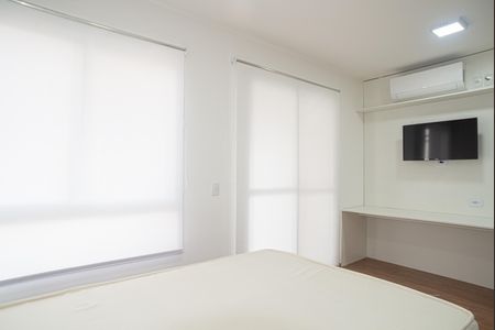 Studio para alugar com 28m², 1 quarto e sem vaga Studio para alugar com 28m², 1 quarto e sem vagaSala/Quarto