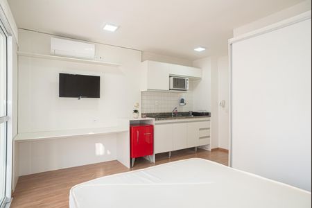Studio para alugar com 28m², 1 quarto e sem vaga Studio para alugar com 28m², 1 quarto e sem vagaSala/Quarto