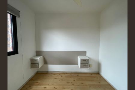Apartamento para alugar com 85m², 3 quartos e 2 vagas Apartamento para alugar com 85m², 3 quartos e 2 vagasSuíte