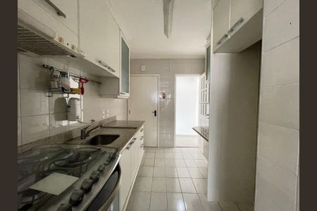 Apartamento para alugar com 85m², 3 quartos e 2 vagas Apartamento para alugar com 85m², 3 quartos e 2 vagasCozinha