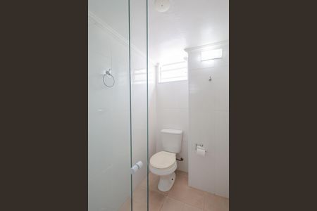 Casa para alugar com 330m², 3 quartos e 5 vagas Casa para alugar com 330m², 3 quartos e 5 vagasBanheiro do vestiário