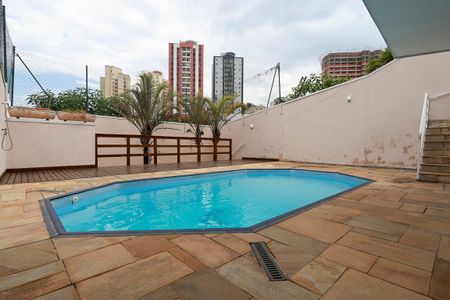 Casa para alugar com 330m², 3 quartos e 5 vagas Casa para alugar com 330m², 3 quartos e 5 vagasPiscina