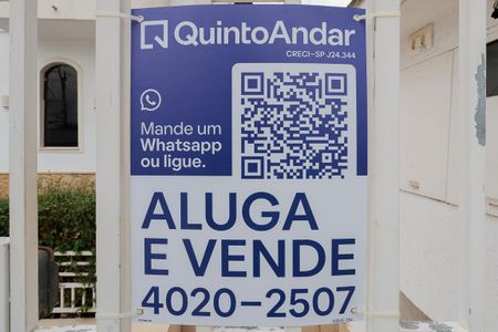 Casa para alugar com 330m², 3 quartos e 5 vagas Casa para alugar com 330m², 3 quartos e 5 vagasPlaquinha