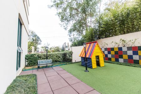 Apartamento à venda com 95m², 3 quartos e 2 vagasÁrea comum - Playground