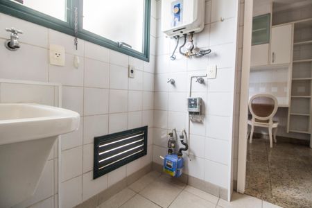 Apartamento à venda com 95m², 3 quartos e 2 vagas Apartamento à venda com 95m², 3 quartos e 2 vagasÁrea de Serviço