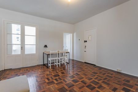 Sala de apartamento para alugar com 1 quarto, 69m² em Rio Branco, Porto Alegre