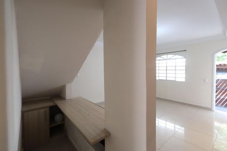 Sala de casa para alugar com 2 quartos, 80m² em Vila Granada, São Paulo