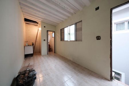 Casa à venda com 200m², 3 quartos e 3 vagasQuarto de Serviço